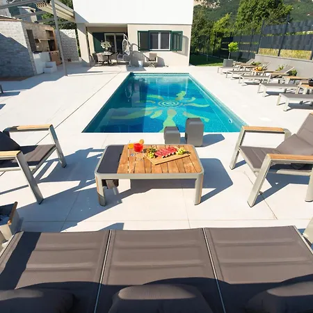 Luxury With A Swimming Pool Baska, Krk - 19671 Βίλα